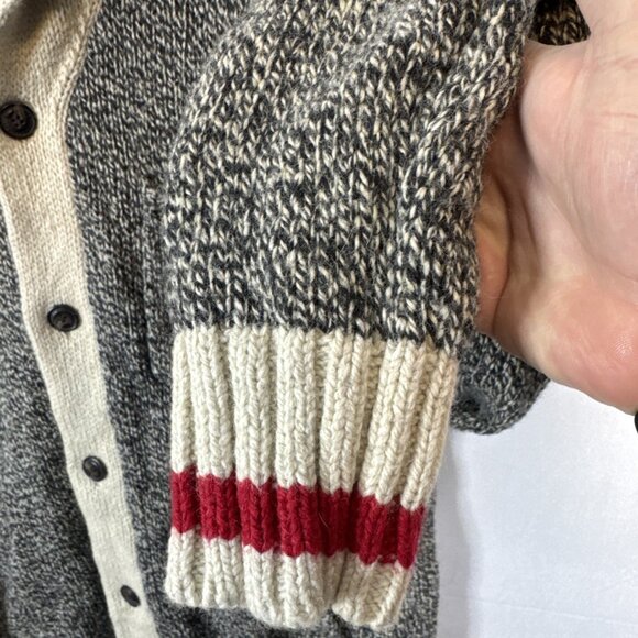 Roots Cabin Shawl Collar Sweater XL Men’s Wool Blend Elbow Patches Gray Red Knit - Picture 2 of 7